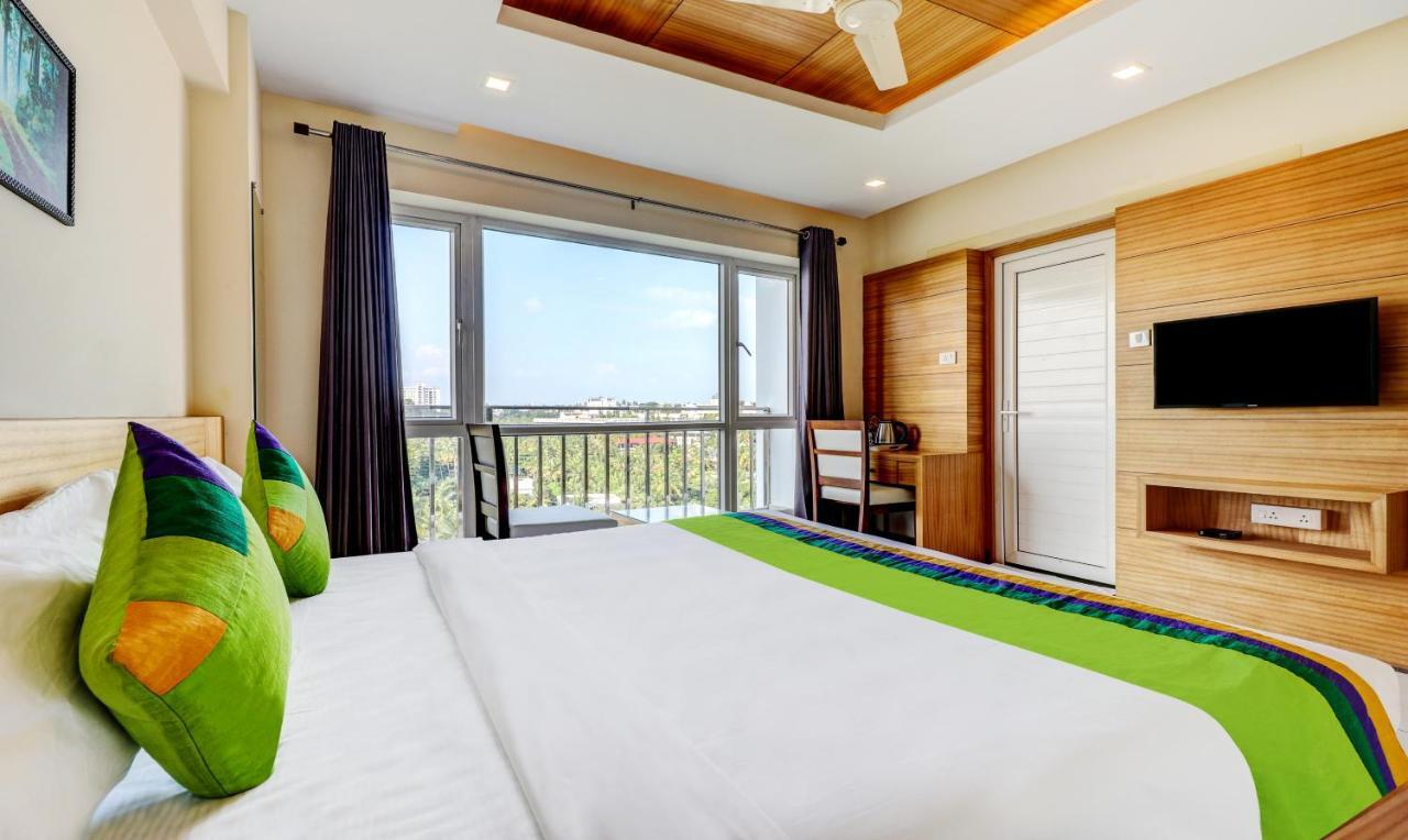 Hotel Treebo Park à Thiruvananthapuram Extérieur photo